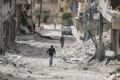 Оппозиционные группы в Сирии пригрозили прекращением перемирия под Дамаском  - ảnh 1